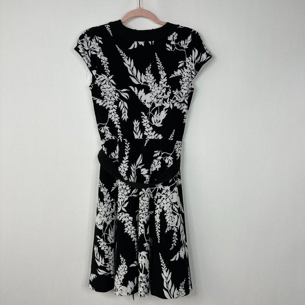2/$30 White House Black Market Floral Print Wrap Dress Sashed 2 #A0702 - Picture 4 of 8